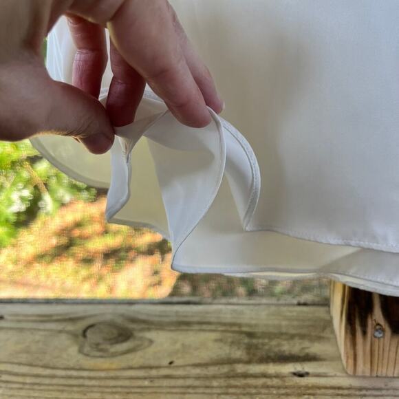 Donna Karan Ivory Layered Sleeveless Satin Blouse Size XS - Picture 5 of 8